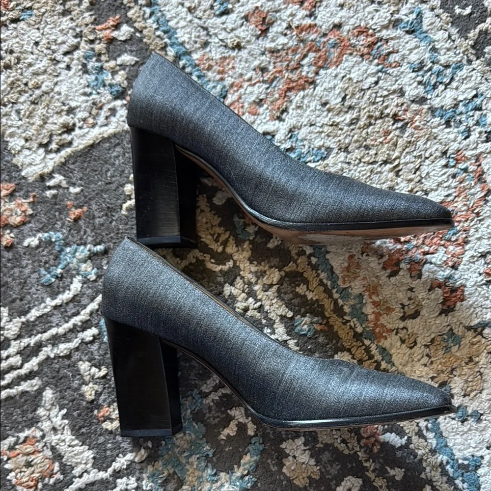 Vintage Salvatore Ferragamo Women's Gray Heels - Picture 3 of 5